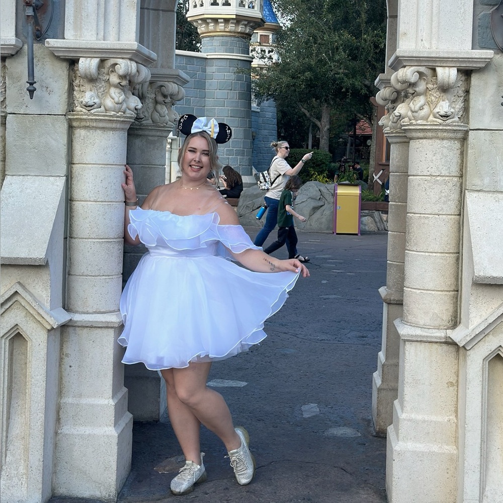 Elegant White Dress -wedding/graduation/special event’s